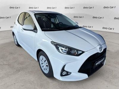 Usata Toyota Yaris Active 72 CV (52 kW) 2023 Bianco Berlina