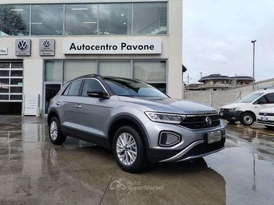 Begagnad VW T-Roc IQ Drive 150 HK (110 kW) 2024 Grå SUV