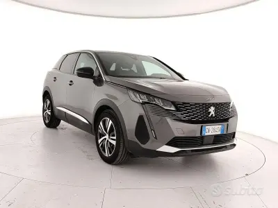 Usata Peugeot 3008 Allure 131 CV (96 kW) 2023 Grigio SUV