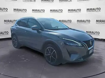 Usata Nissan Qashqai Style Edition 140 CV (102 kW) 2022 Grigio SUV
