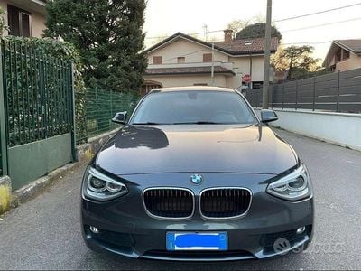 Usata BMW 118 Comfort Edition 143 CV (105 kW) 2014 Grigio Utilitaria