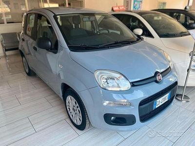 Usata Fiat Panda 69 CV (50 kW) 2020 Grigio Utilitaria