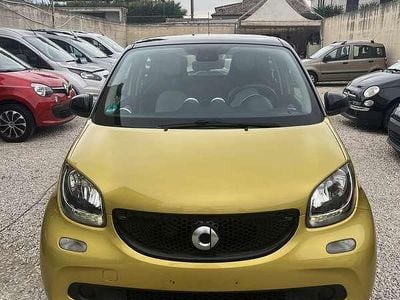 Oro Usata 2015 Smart ForFour Passion Utilitaria | 7499 € (Buon prezzo)
