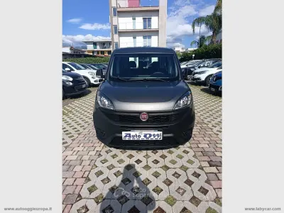 Usata Fiat Doblò Easy 90 CV (66 kW) 2022 Gray Monovolume