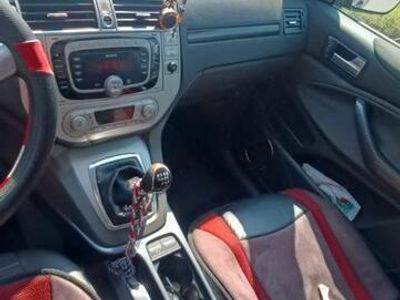 Usata Ford Kuga 163 CV (119 kW) 2011 Grigio SUV