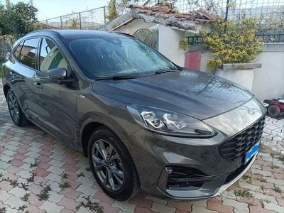 Usata Ford Kuga ST-Line X 120 CV (88 kW) 2021 Grigio SUV
