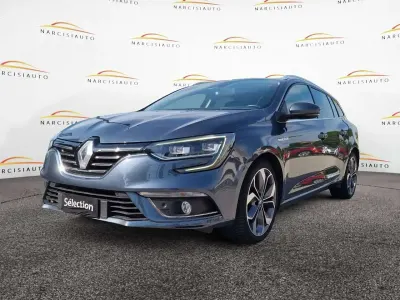 Usata Renault Mégane GrandTour Bose Edition 110 CV (80 kW) 2017 Grigio Station wagon