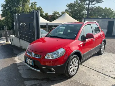 Usata Fiat Sedici Emotion 135 CV (99 kW) 2011 Rosso SUV