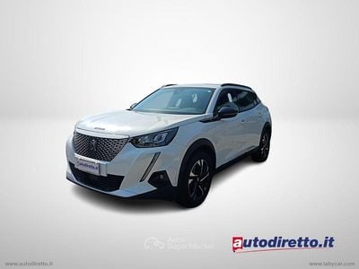 Gebraucht Peugeot e-2008 Allure 100 kW (136 PS) 2022 Weiß SUV