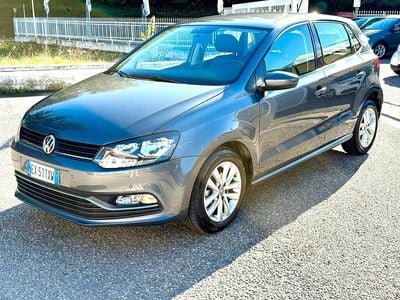 Usata VW Polo Trendline 75 CV (55 kW) 2015 Grigio Berlina