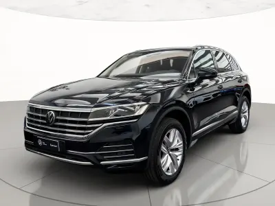 Usata VW Touareg Atmosphere 231 CV (169 kW) 2022 C7 moonlight blue perla SUV