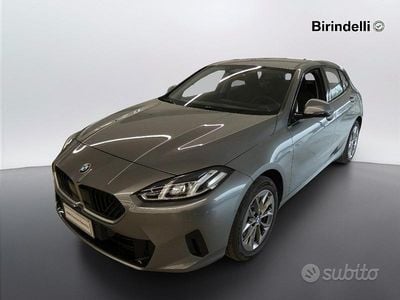 Nuova BMW 118 150 CV (110 kW) 2025 Skyscraper grey metallic Utilitaria