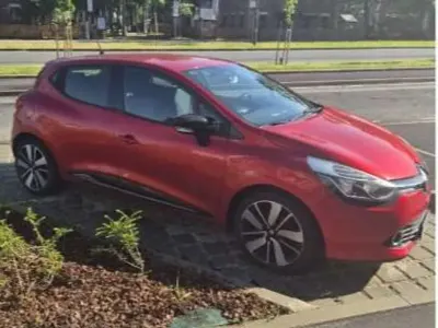 Usata Renault Clio IV 90 CV (66 kW) 2013 Rosso Berlina