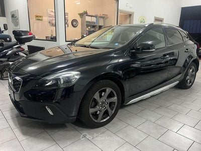 Usata Volvo V40 CC Momentum 114 CV (83 kW) 2013 Nero Station wagon