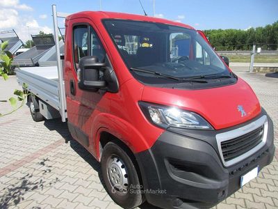 Usata Peugeot Boxer 165 CV (121 kW) 2020 Rosso Furgone