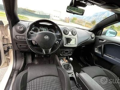 Usata Alfa Romeo MiTo 200 CV (147 kW) 2010 Bianco Utilitaria