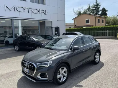 Usata Audi Q3 Advanced 150 CV (110 kW) 2024 Grigio atomico metallizzato SUV