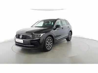 Usata VW Tiguan Life 150 CV (110 kW) 2023 Nero deep effetto perlato SUV