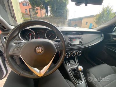 usata Alfa Romeo Giulietta 1.6 jtdm Distinctive 120cv