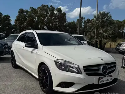 Usata Mercedes A180 Executive 109 CV (80 kW) 2015 Bianco Berlina
