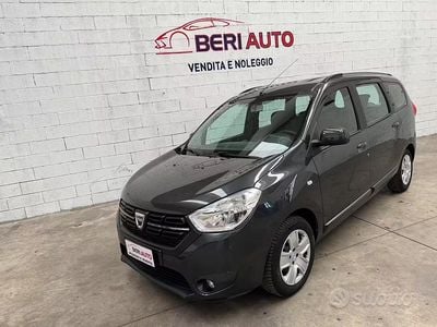 Usata Dacia Lodgy Comfort 108 CV (79 kW) 2018 Grigio Monovolume
