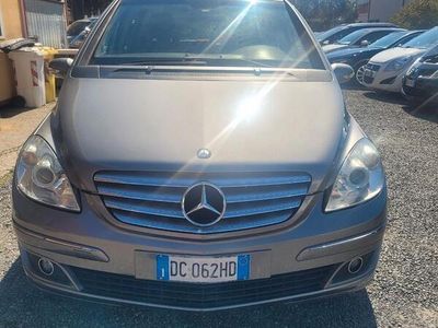 usata Mercedes B170 ClasseBENZ ANNO 2006