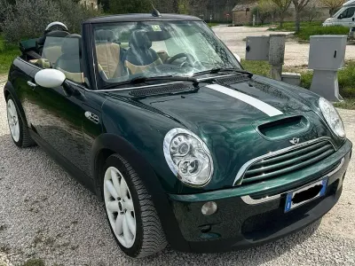 Usata Mini Cooper S Cabriolet 170 CV (125 kW) 2005 Verde Cabrio