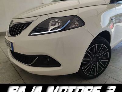 usata Lancia Ypsilon Ypsilon1.0 firefly hybrid Gold Plus s