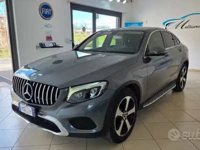 Usata Mercedes GLC250 Exclusive 204 CV (150 kW) 2017 Grigio SUV