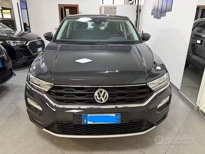 Usata VW T-Roc Advance 116 CV (85 kW) 2020 Grigio SUV