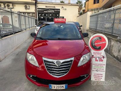 Usata Lancia Ypsilon S 85 CV (62 kW) 2014 Rosso Utilitaria