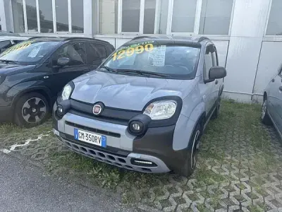 Usata Fiat Panda Cross Cross 69 CV (50 kW) 2021 Grigio Utilitaria