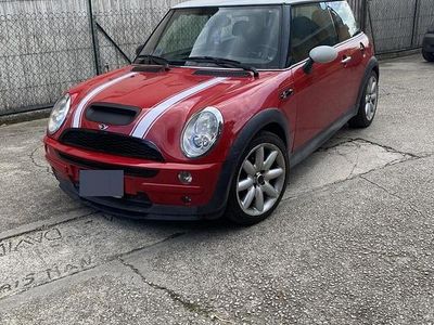 Usata Mini One D 88 CV (64 kW) 2005 Rosso Utilitaria