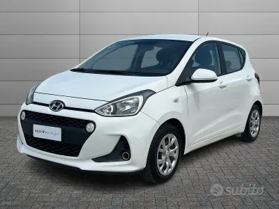 Usata Hyundai i10 Comfort 66 CV (48 kW) 2017 Bianco Utilitaria