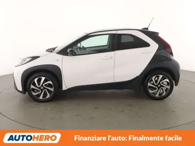 Usata Toyota Aygo X Trend 72 CV (52 kW) 2023 Bianco SUV