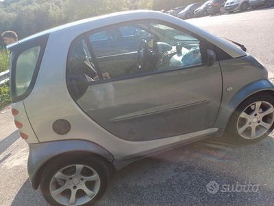 Usata 2004 Smart ForTwo Coupé Coupé | 2800 €