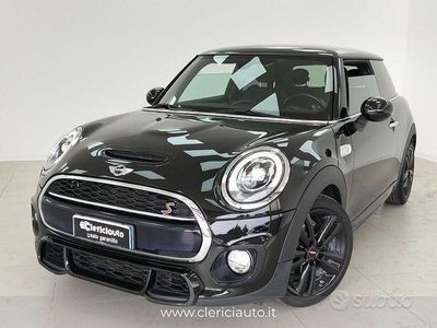 Begagnad Mini Cooper S 2017 Svart Halvkombi