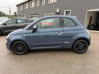 Usata Fiat 500 85 CV (62 kW) 2011 Blu Utilitaria