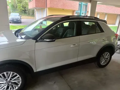Occasion VW T-Roc R-line 110 PK (80 kW) 2023 Wit SUV