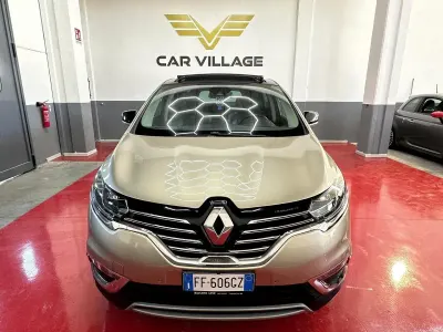 Usata Renault Espace Initiale Paris 160 CV (117 kW) 2016 Oro Monovolume
