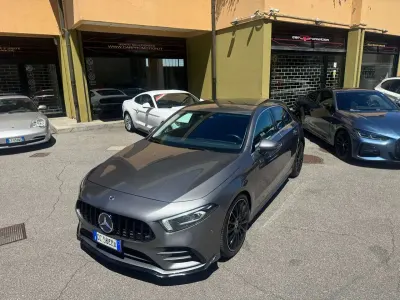 Usata Mercedes A250 Premium 224 CV (164 kW) 2019 Grigio Berlina
