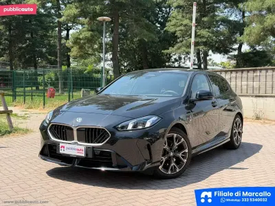 Usata BMW 120 M Sport 170 CV (125 kW) 2025 Nero Utilitaria