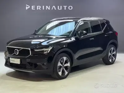 Begagnad Volvo XC40 Plus 163 HK (119 kW) 2022 Svart SUV