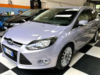 Usata Ford Focus Titanium 116 CV (85 kW) 2012 Grigio Station wagon