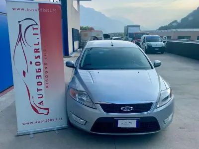 Usata Ford Mondeo Ghia 125 CV (91 kW) 2008 Argento metallizzato Station wagon