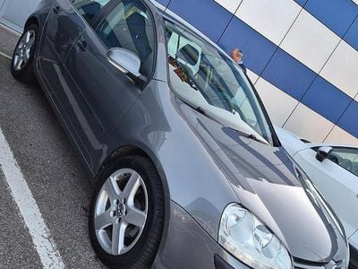Usata VW Golf V 102 CV (75 kW) 2007 Berlina