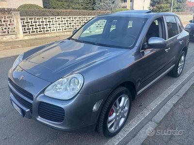 Usata Porsche Cayenne Turbo 450 CV (330 kW) 2004 Grigio SUV
