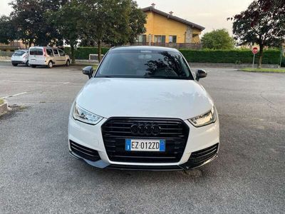 usata Audi A1 Sportback 1.6 tdi Metal s-tronic