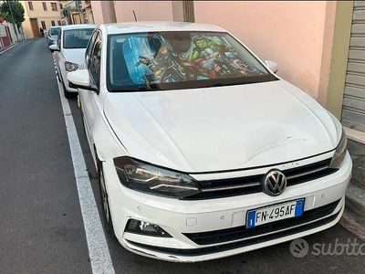 VW Polo