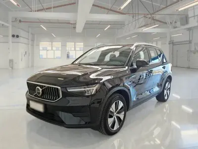 Usata Volvo XC40 Core 129 CV (94 kW) 2023 Nero SUV